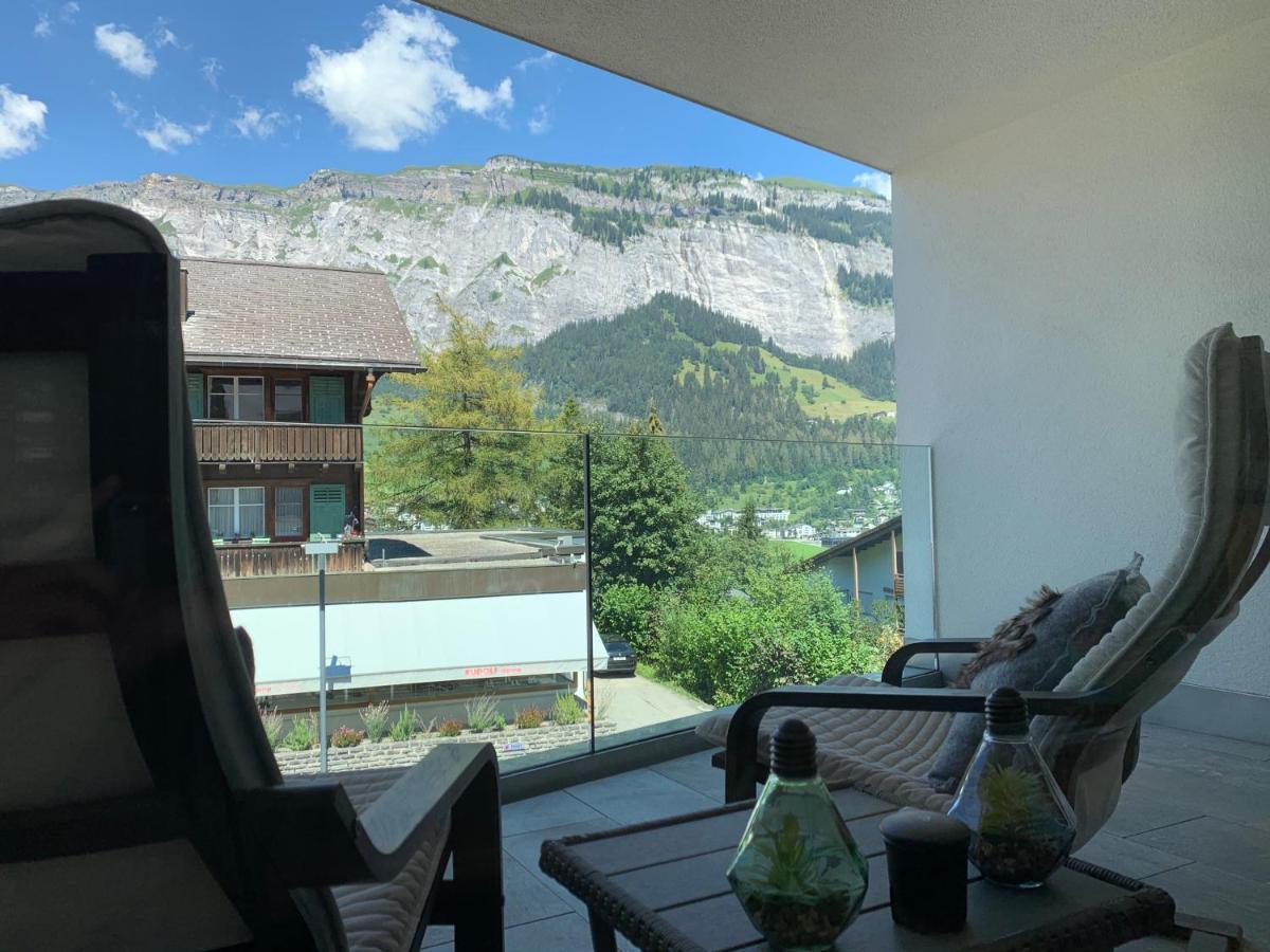 Montanas - Luxuswohnung Mit Kamin - Nahe Caumasee & Talstation Flims Exterior foto